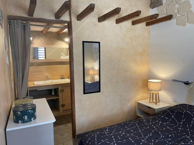 Domaine Saint Claude - Gite , Chambres D'Hotes & Hebergement Insolite Malleval ภายนอก รูปภาพ