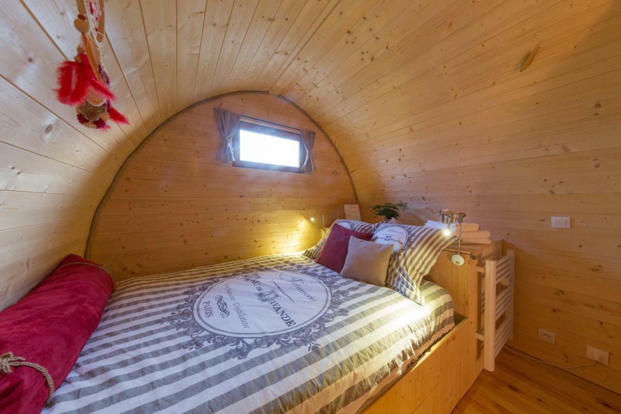 Domaine Saint Claude - Gite , Chambres D'Hotes & Hebergement Insolite Malleval ภายนอก รูปภาพ